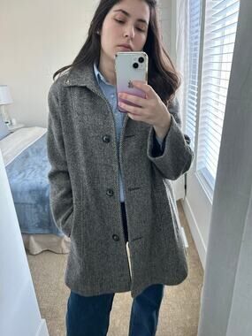 Vntage Herman Kay Wool Blend Gray Herringbone structured pea coat M-L
